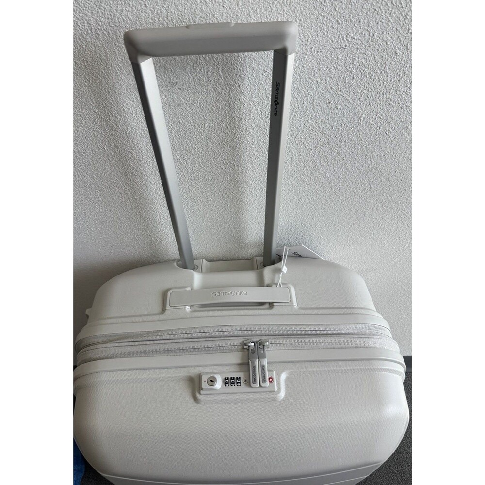 Samsonite Outline Pro 24" Hardside Expandable Spinner Suitcase Luggage - Picture 7 of 8